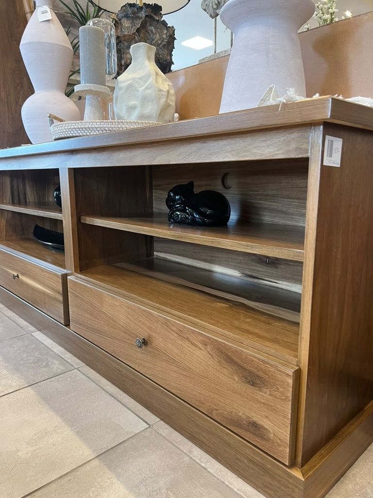 RACK DE TV 1.80 ALTO PETIRIBI
