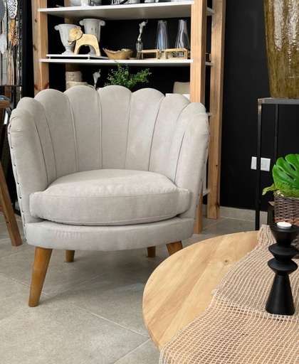 [898] SILLON PETALOS